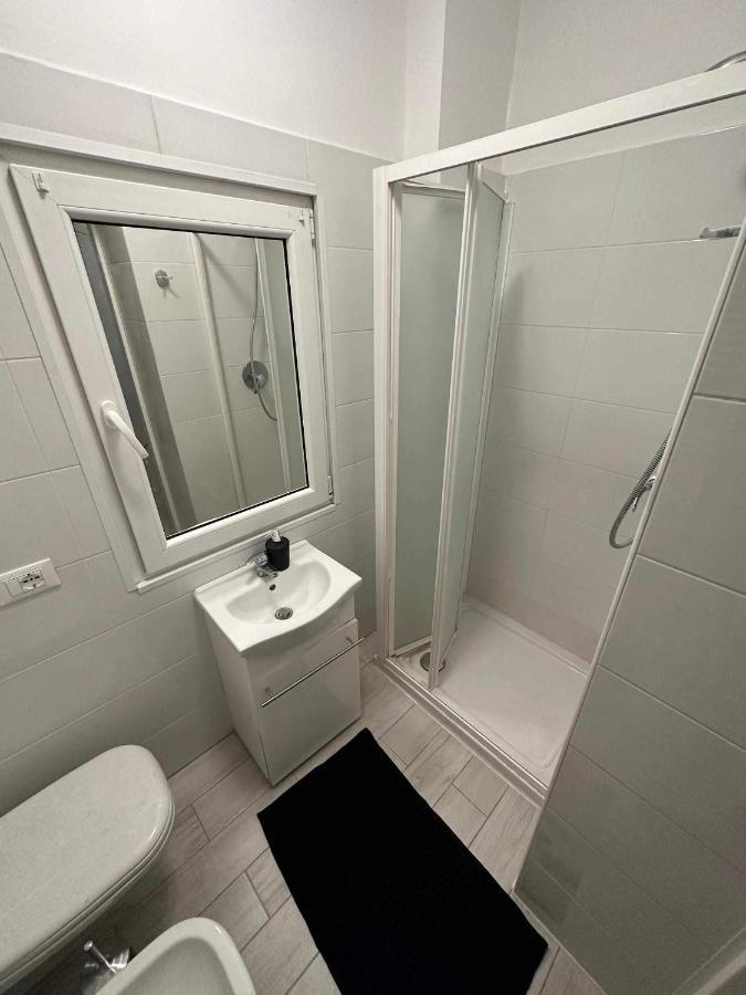 Destiny Home 3 Verona Borgo Roma Bagian luar foto