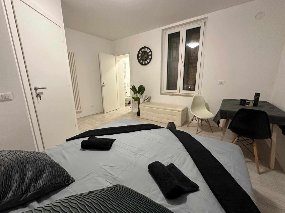 Destiny Home 3 Verona Borgo Roma Bagian luar foto