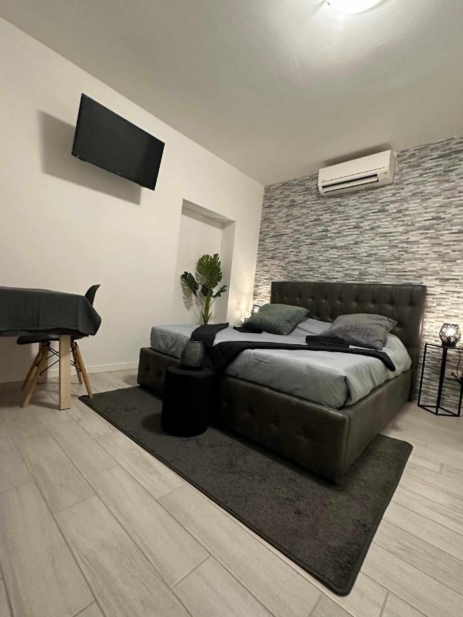 Destiny Home 3 Verona Borgo Roma Bagian luar foto
