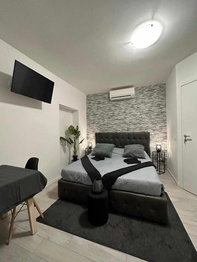 Destiny Home 3 Verona Borgo Roma Bagian luar foto