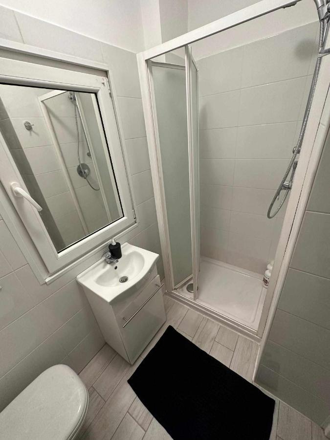 Destiny Home 3 Verona Borgo Roma Bagian luar foto